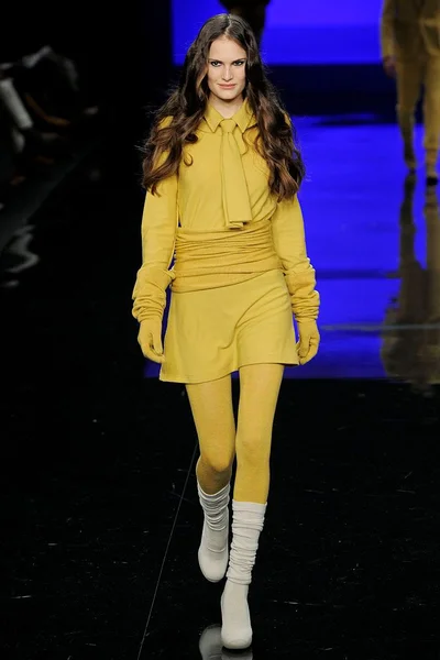 Look 40